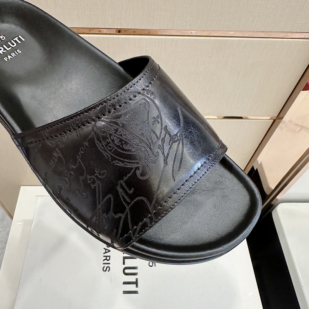 DÉP BERLUTI PATINA LEATHER SLIPPER