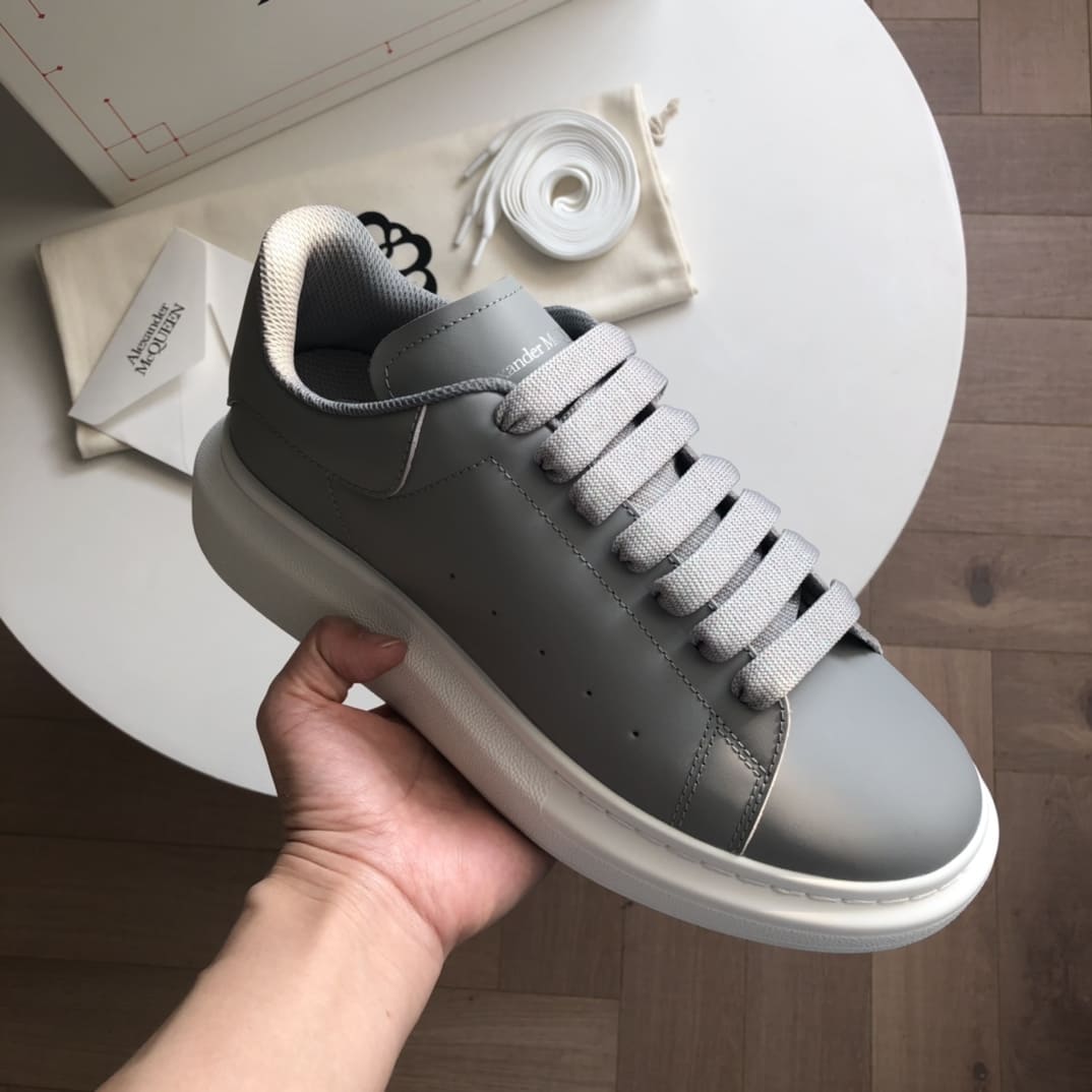 GIÀY ALEXANDER MCQUEEN SNEAKERS SHOES AAA UNISEX NAM VÀ NỮ DA BÊ HẢO HẠNG