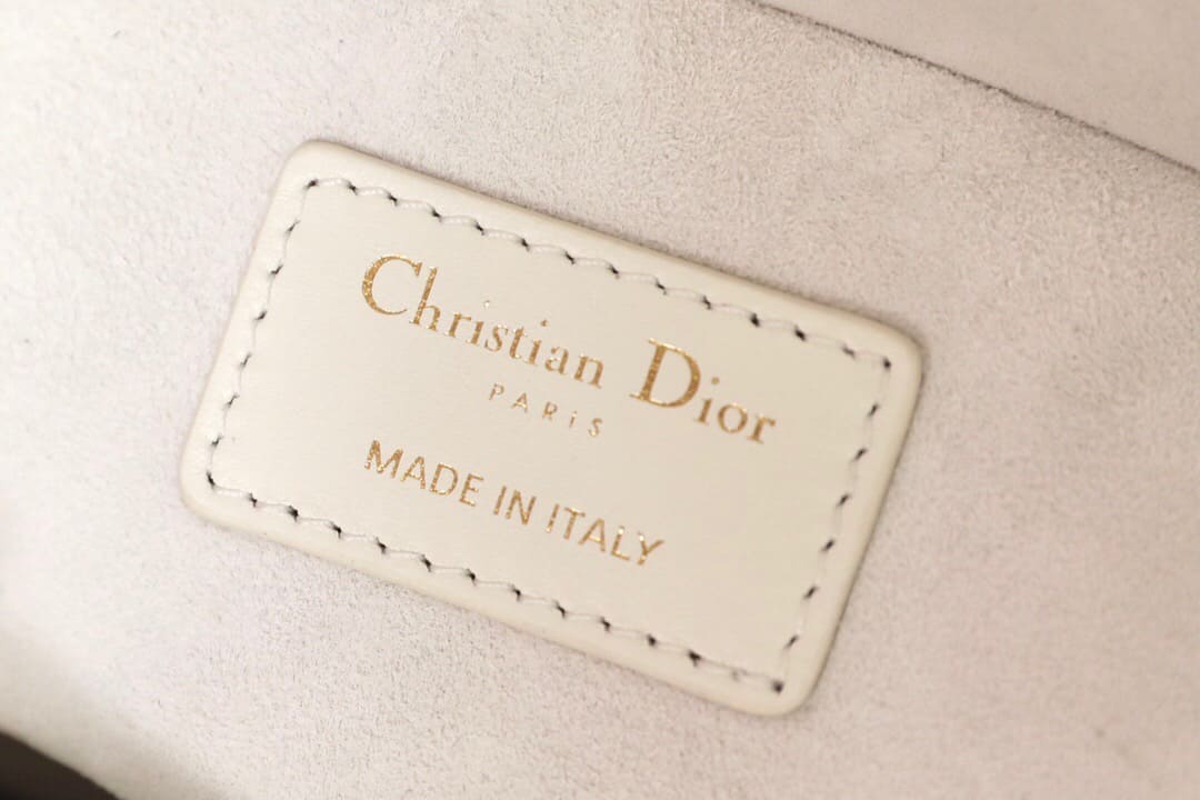 TÚI CHRISTIAN DIOR Lady D-Joy Bag Bright White Cannage Lambskin