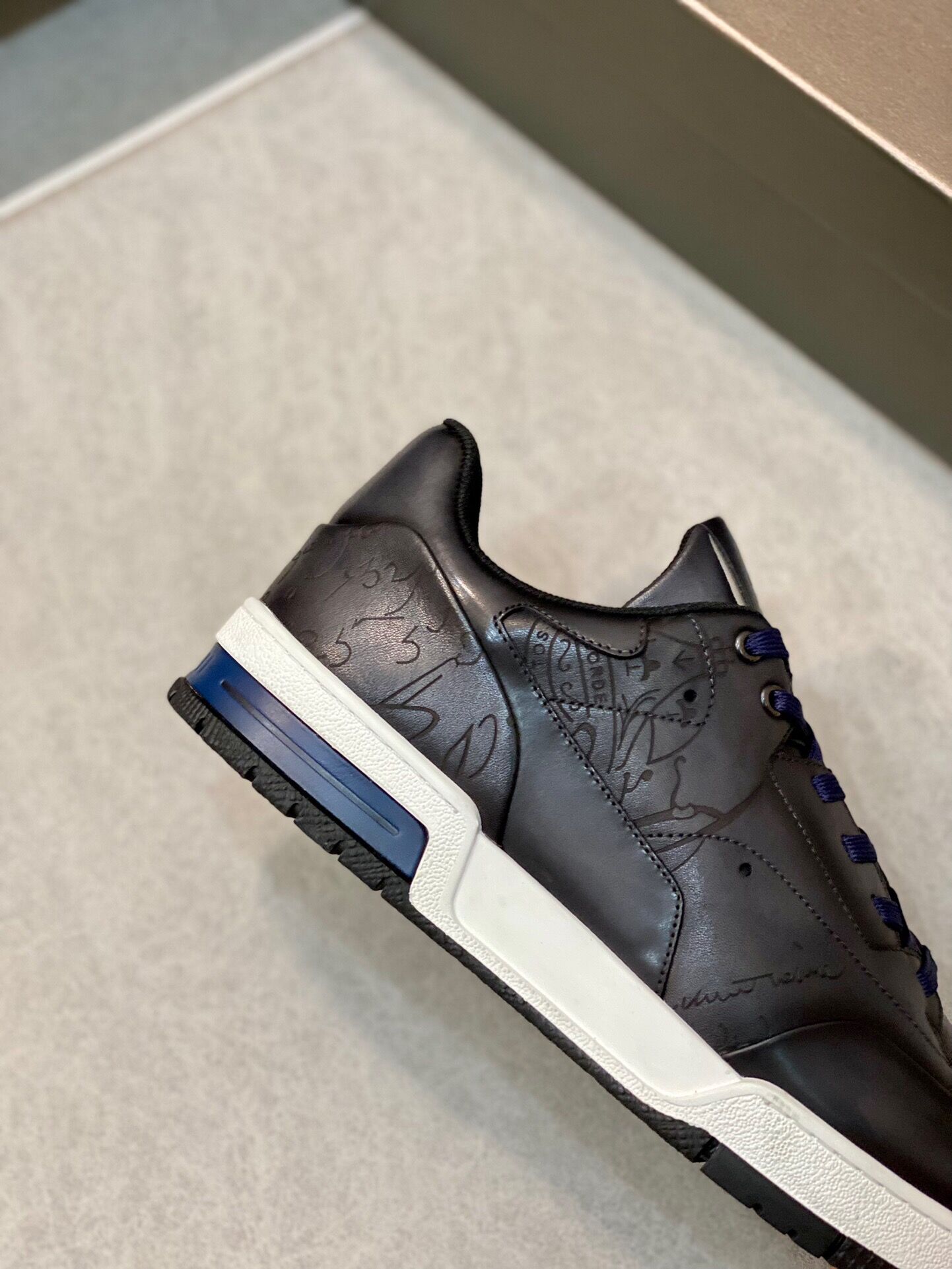 GIÀY BERLUTI BROWN LEATHER SNEAKER SHOES AAA