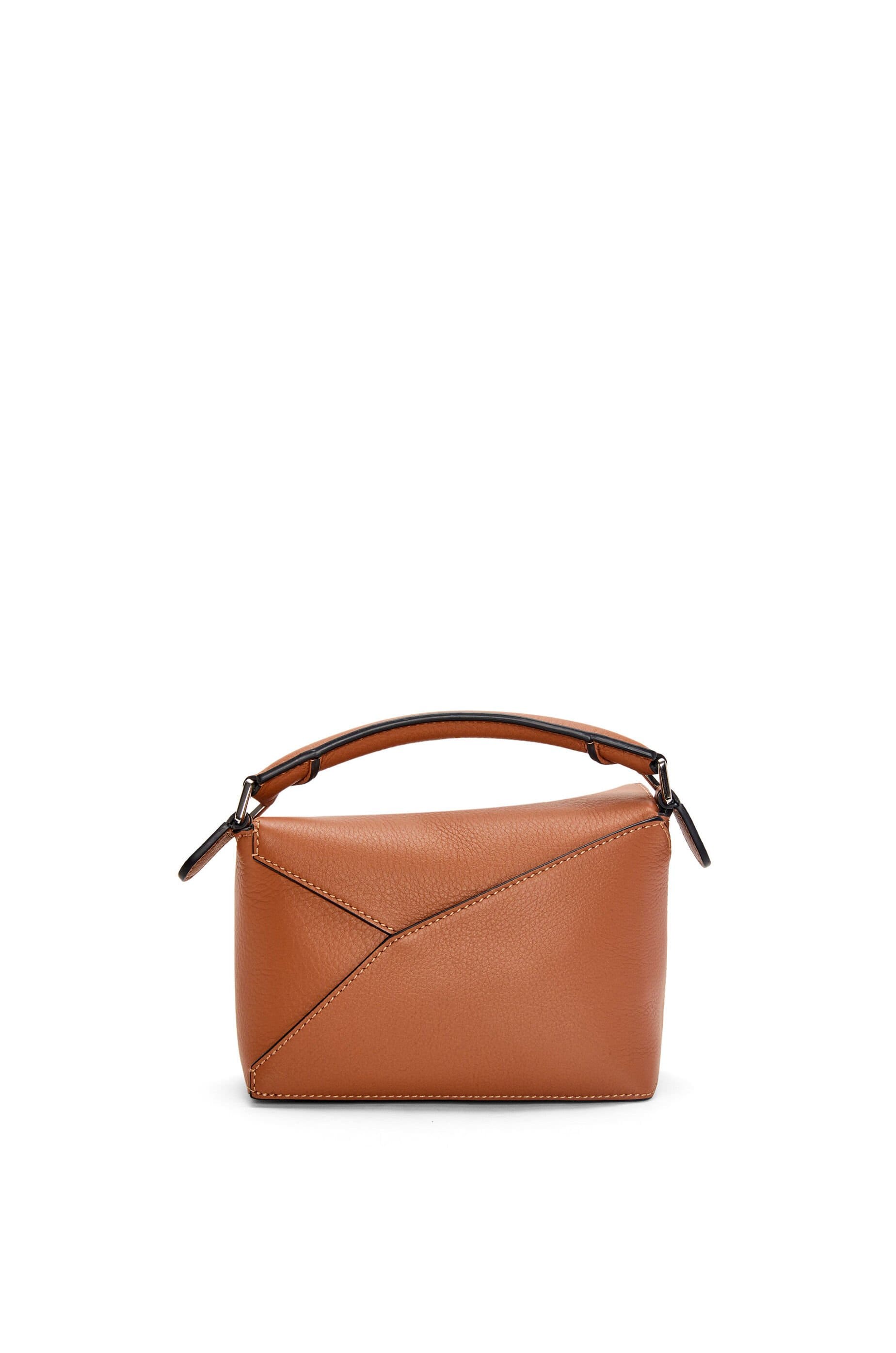 Túi LOEWE Mini Puzzle bag in classic calfskin tan