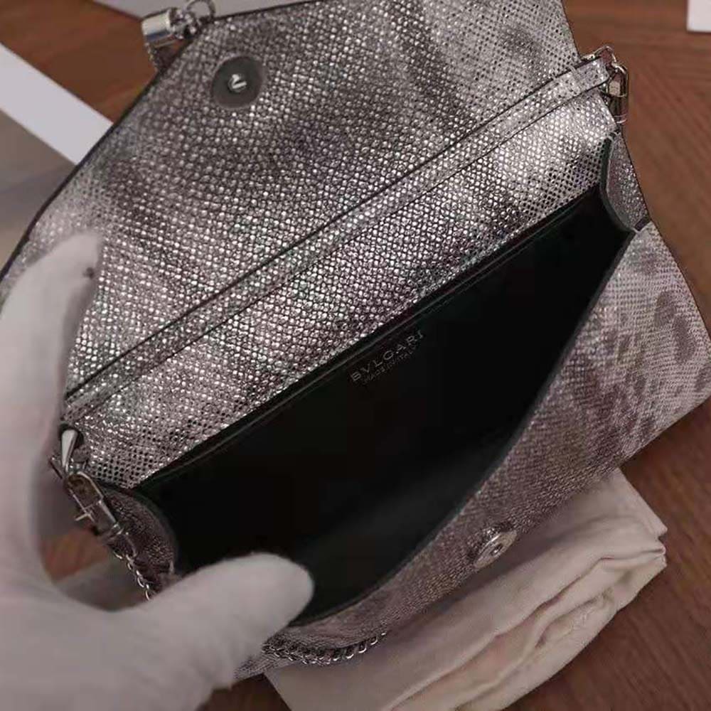 TÚI BULGARI SERPENTI FOREVER Pochette in Black Nappa Leather