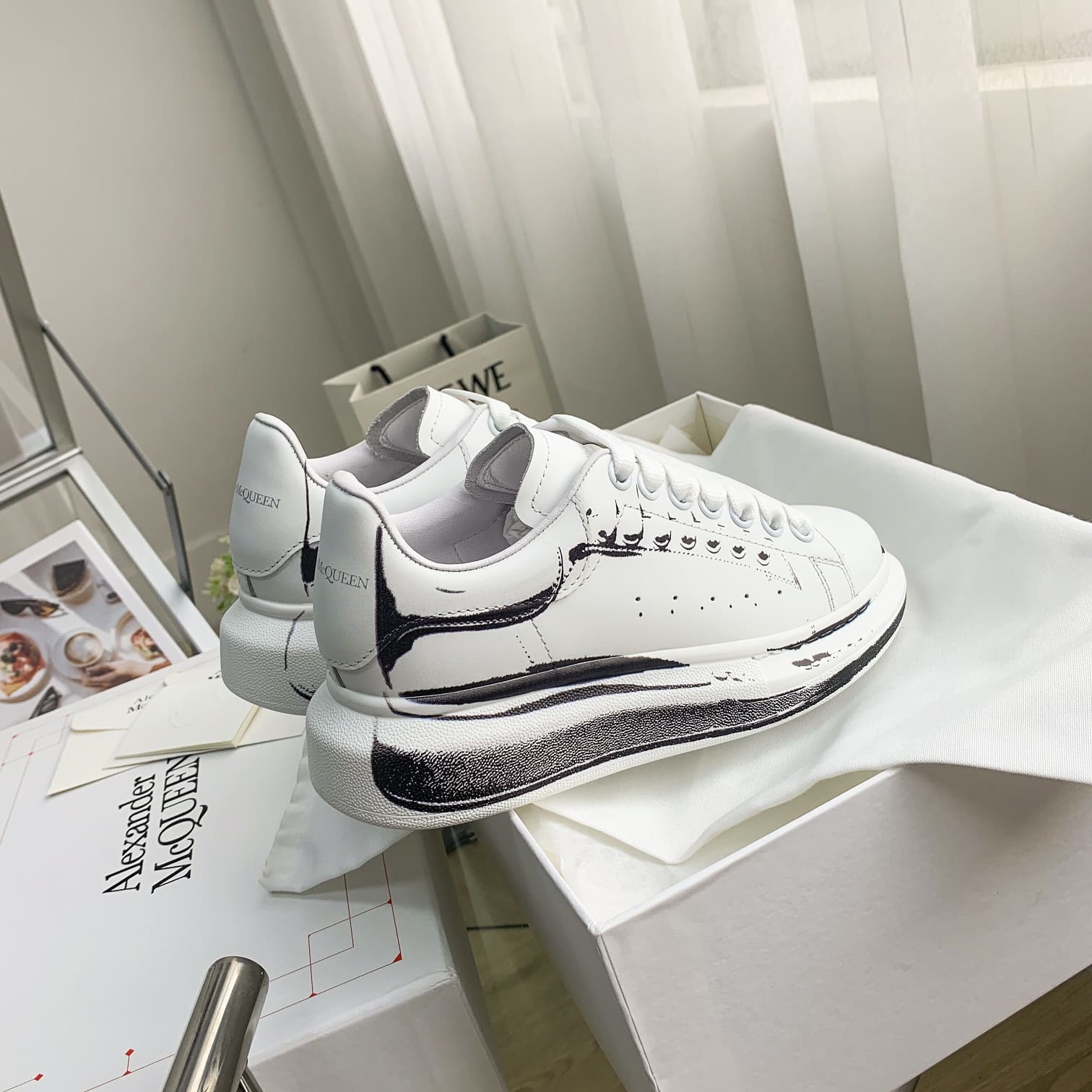 GIÀY ALEXANDER MCQUEEN SNEAKERS SHOES AAA UNISEX NAM VÀ NỮ DA BÊ HẢO HẠNG