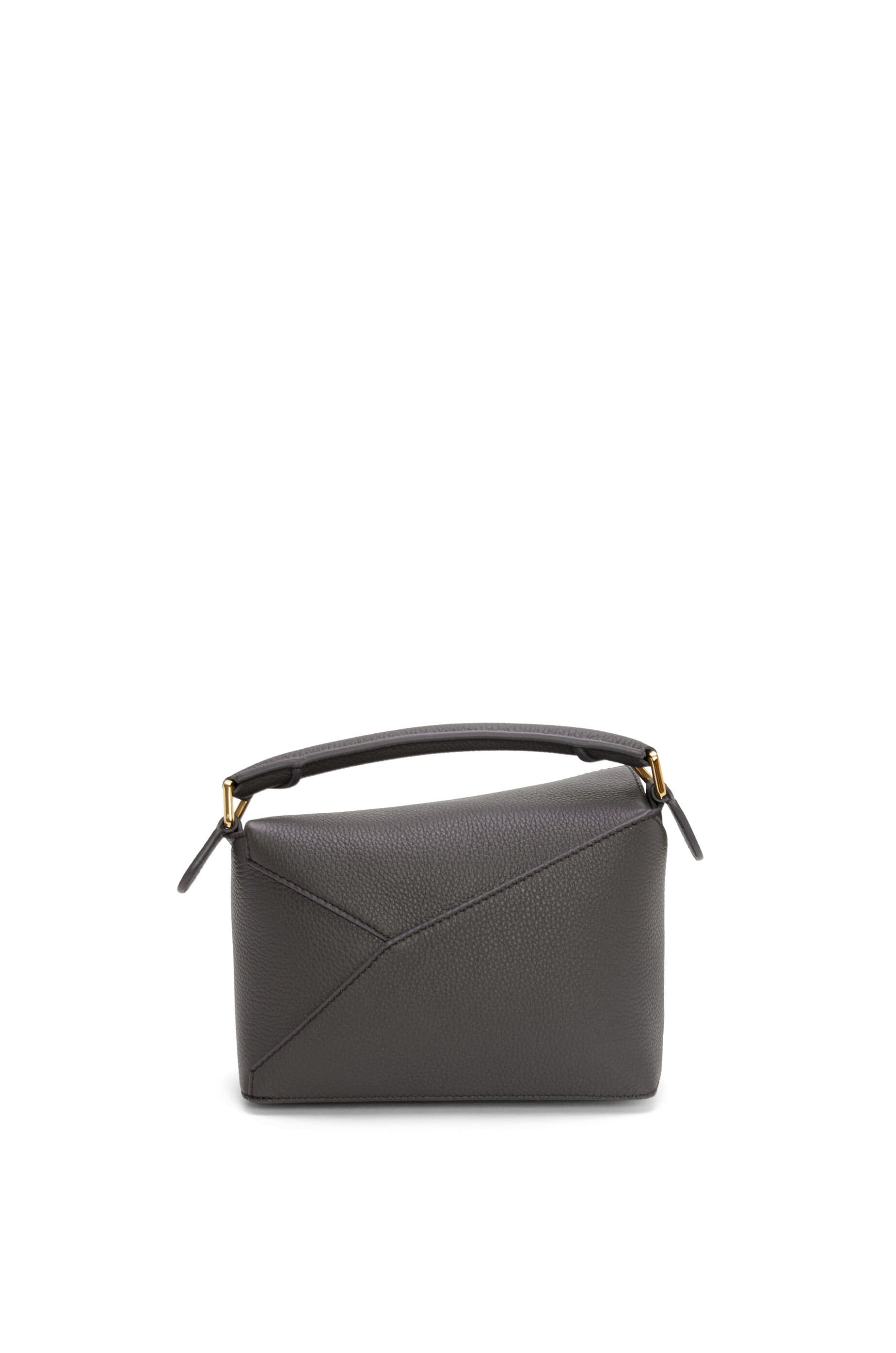 Túi LOEWE Mini Puzzle bag in soft grained calfskin grey