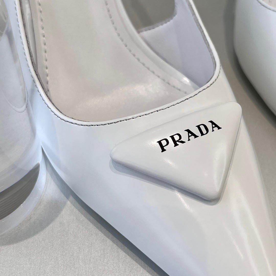 GIÀY PRADA TRIANGLE LOGO SLING BACK SHOES