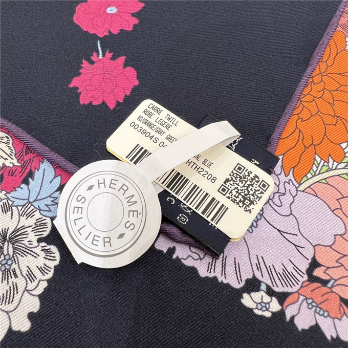 KHĂN Hermes Robe Legere Silk scarf