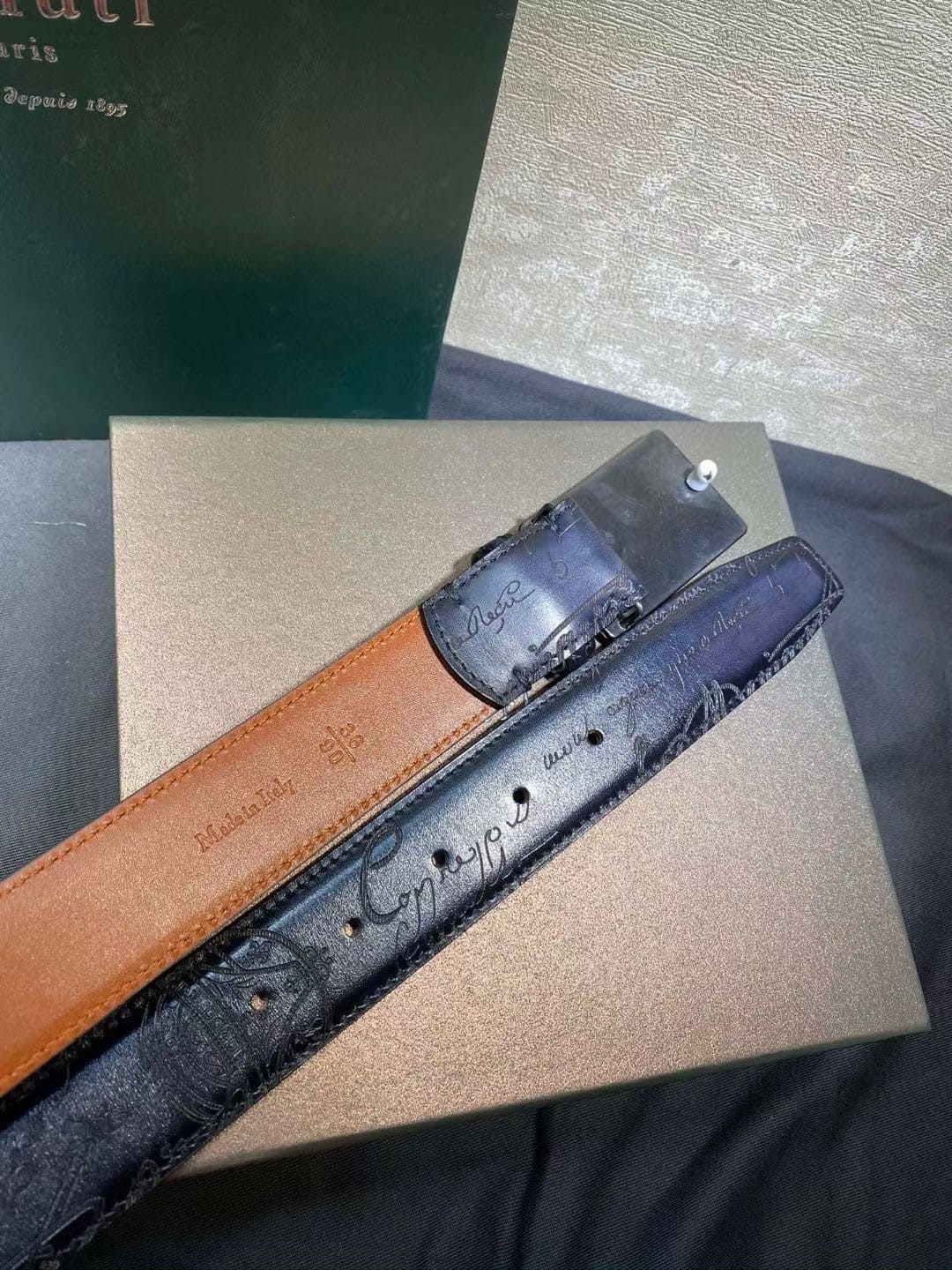 DÂY LƯNG BERLUTI PATINA Leather khóa da