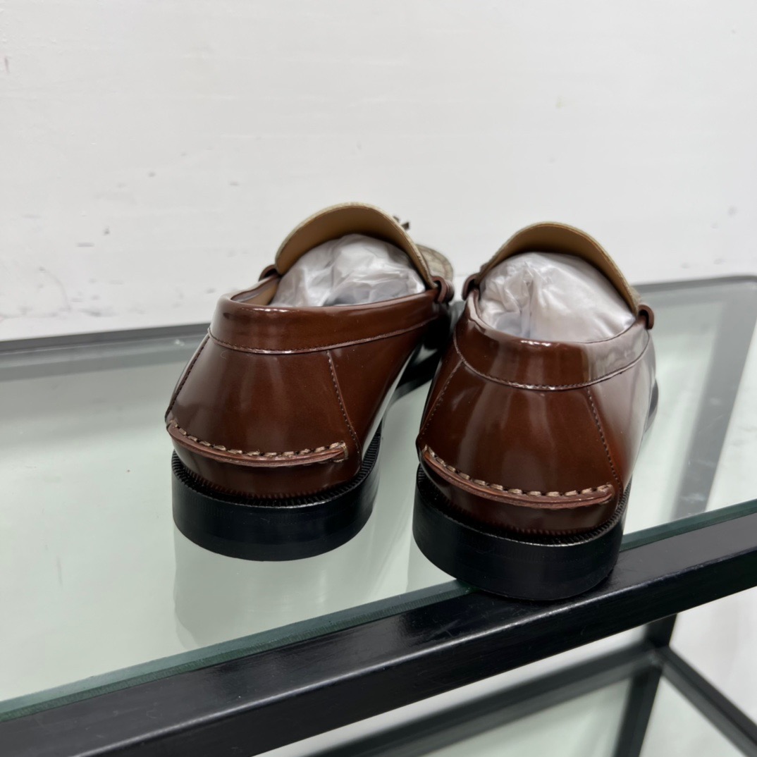 GIÀY GUCCI GG LEATHER  LOGO LOAFER SHOES