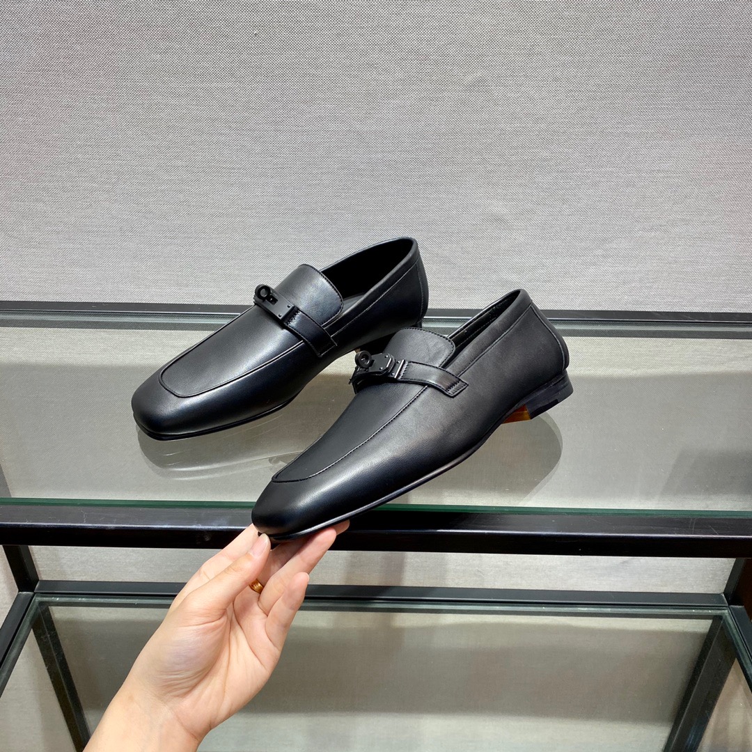 GIÀY HERMES KELLY LEATHER BLACK LOAFER SHOES