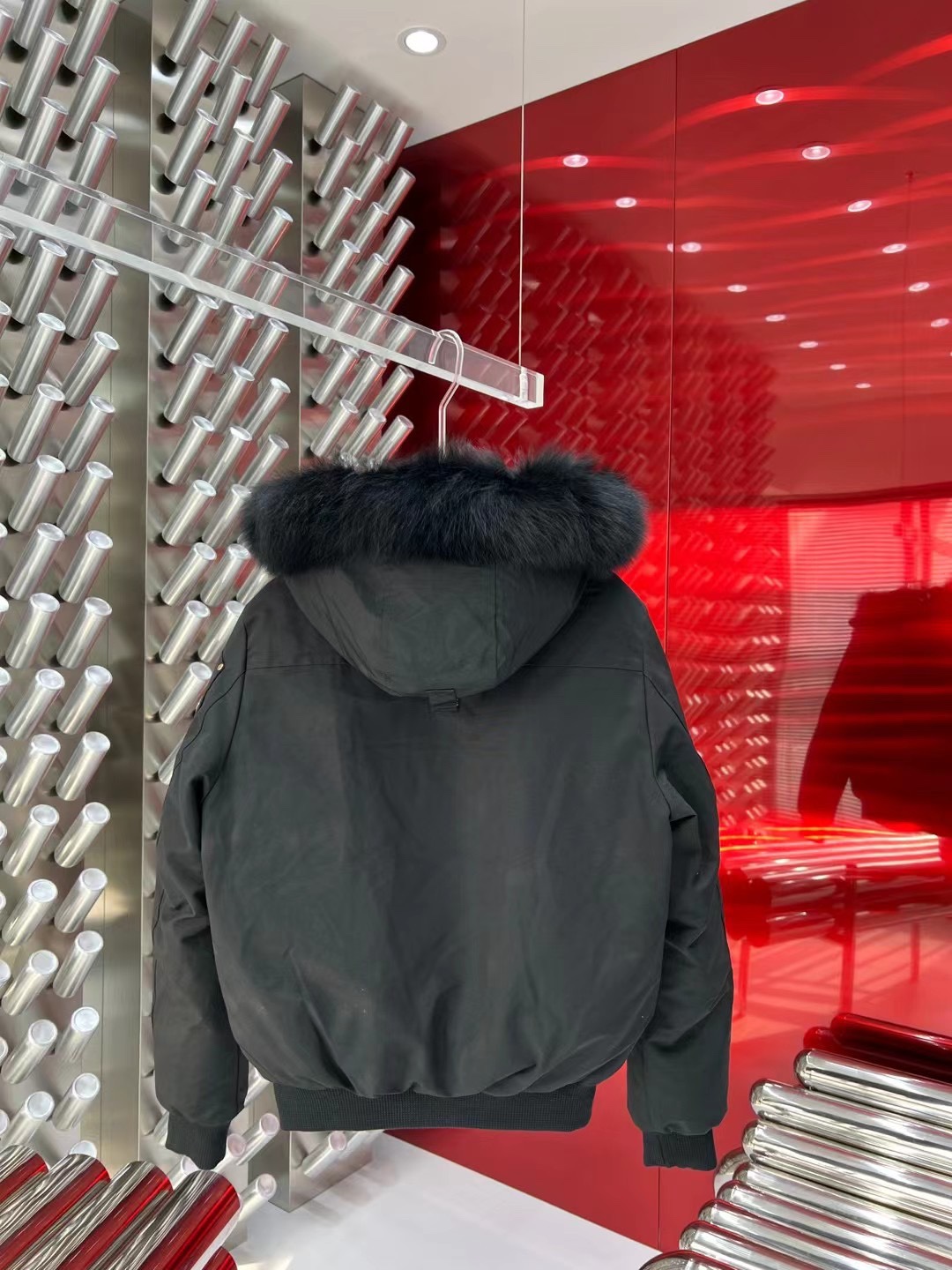 ÁO MOOSE KNUCKLES FEATHER DOWN JACKET