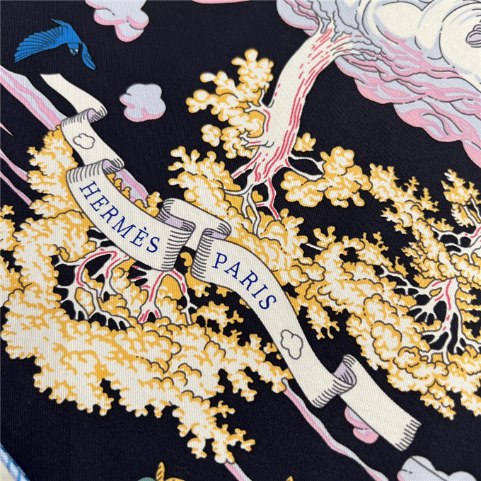 KHĂN Hermes Le Horse Silk scarf