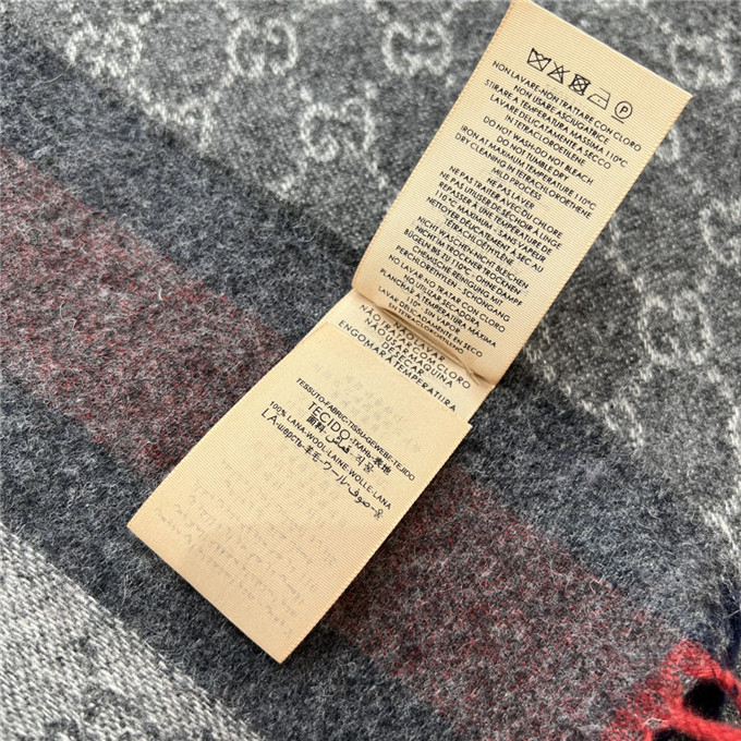 KHĂN Gucci GG Cashmere scarf