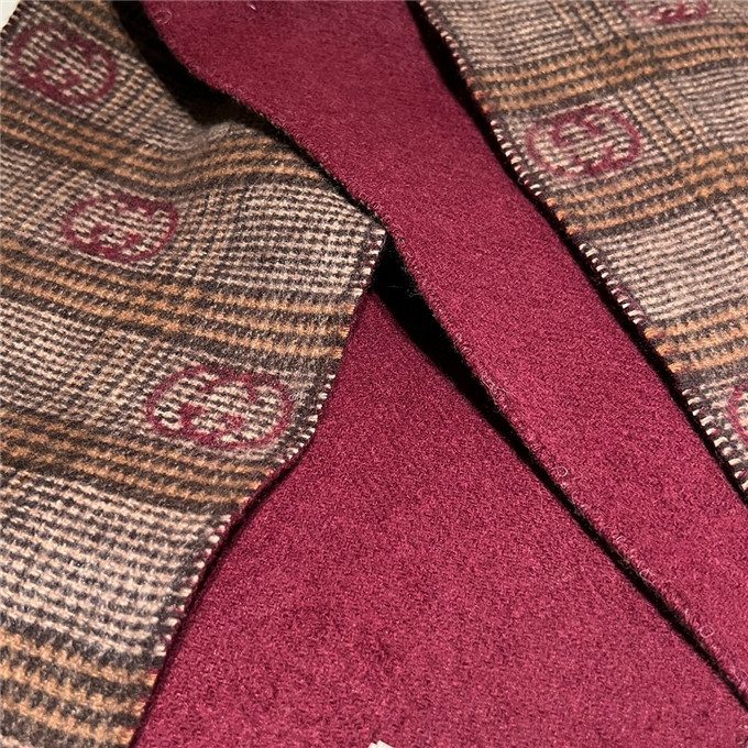 KHĂN Gucci GG Bordeaux scarf