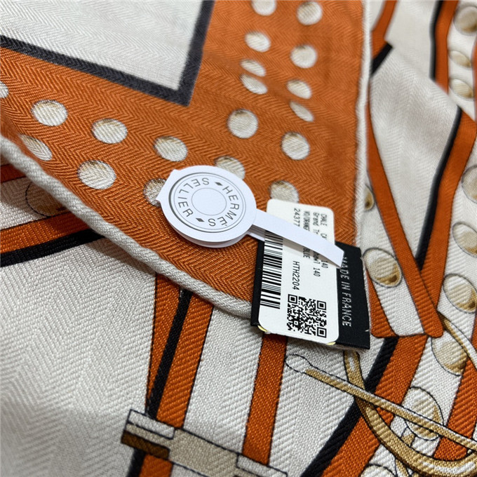 KHĂN Hermes Silk scarf