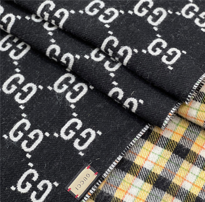 KHĂN Gucci GG Cashmere scarf