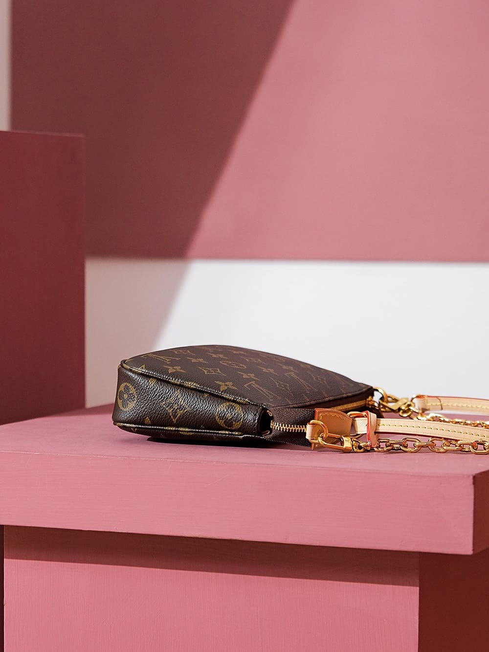 TÚI LOUIS VUITTON POCHETTE ACCESSORIES MONOGRAM BEST QUALITY SẢN PHẨM TỐT NHẤT