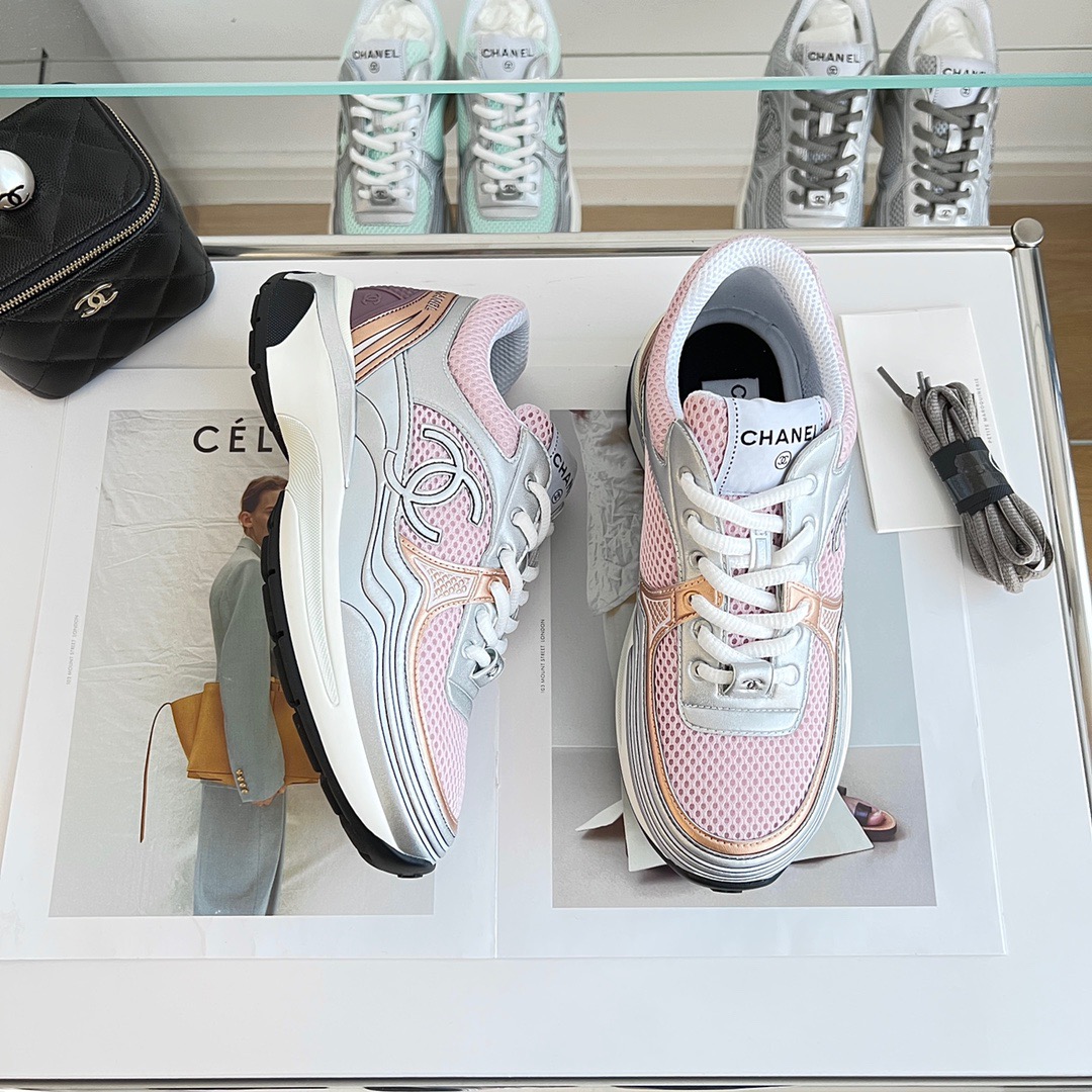 GIÀY CHANEL CC LOGO SNEAKER SHOES