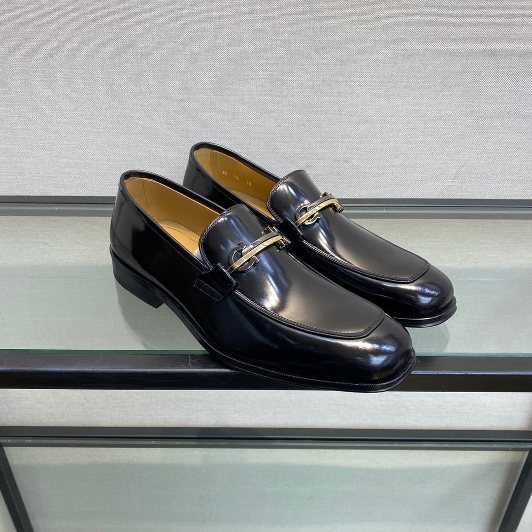 GIÀY SALVATORE FERRAGAMO LOAFER SHOES