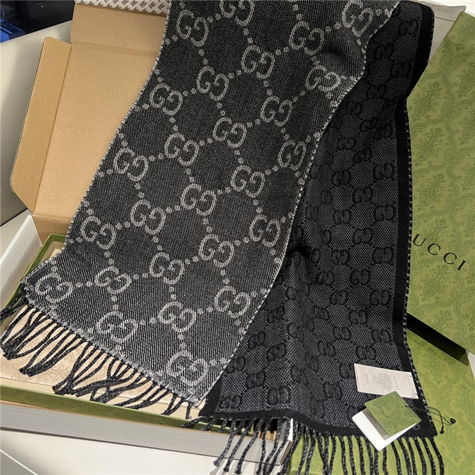 KHĂN Gucci GG Cashmere scarf