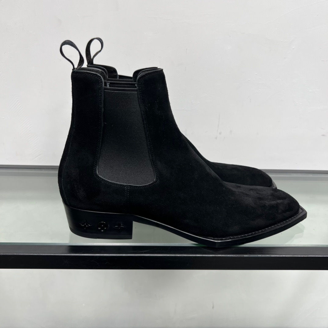 GIÀY LOUIS VUITTON BLACK SUEDE LEATHER BOOTS SHOES