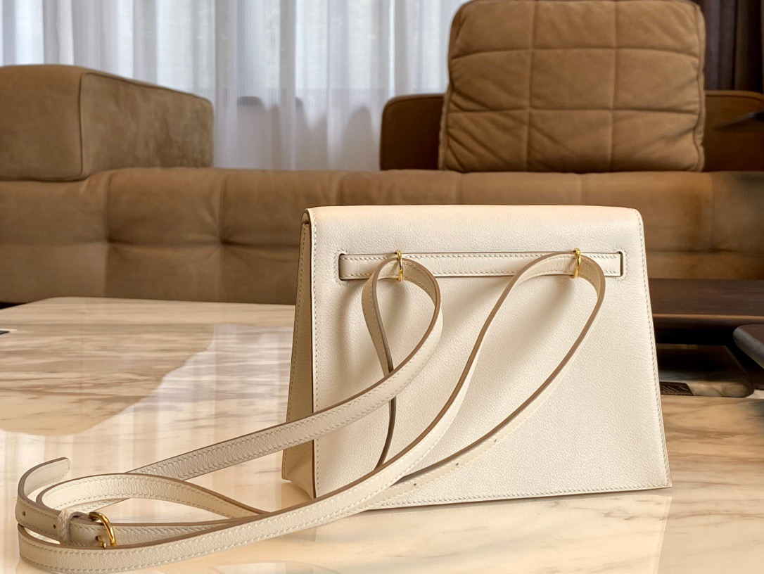 TÚI HERMES Kelly Danse Craie Handmade khâu tay 22CM(giá liên hệ)