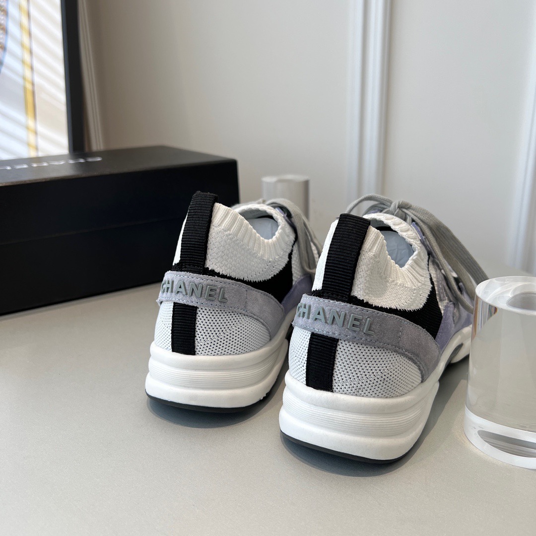 GIÀY CHANEL CC LOGO SNEAKERS shoes