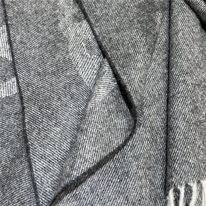 KHĂN Hermes La Pig Noose Cashmere scarf