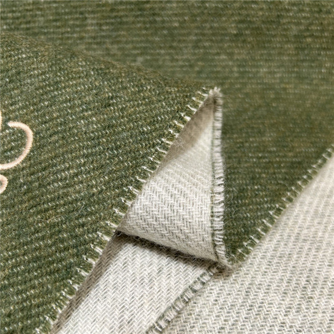 KHĂN LOEWE Cashmere scarf