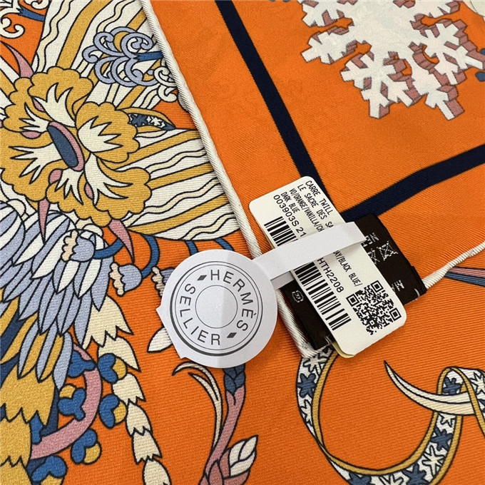 KHĂN Hermes Le Sacre Des Saisons Silk scarf