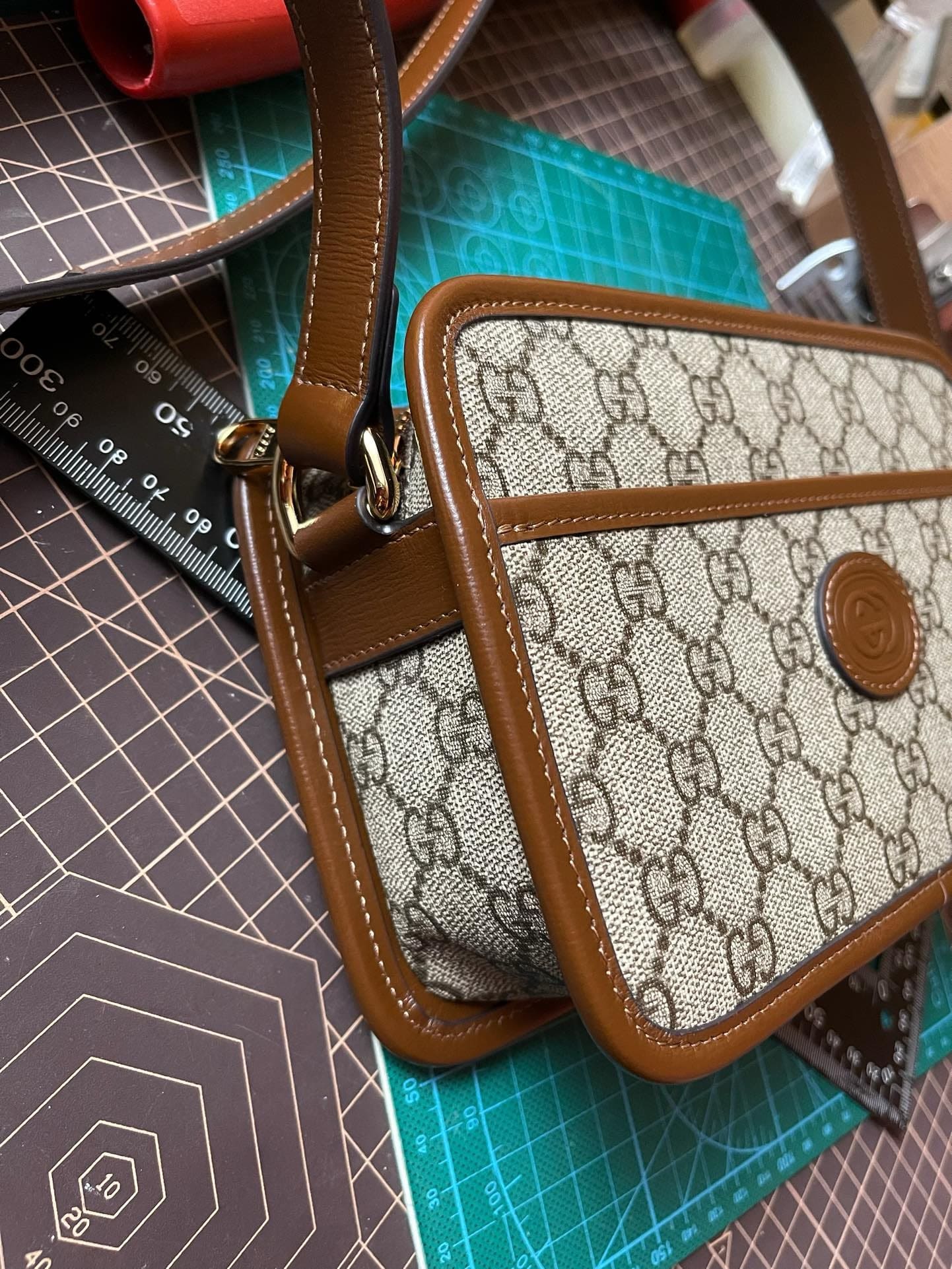 TÚI Gucci GG Interlocking Camera bag unisex Top Quality
