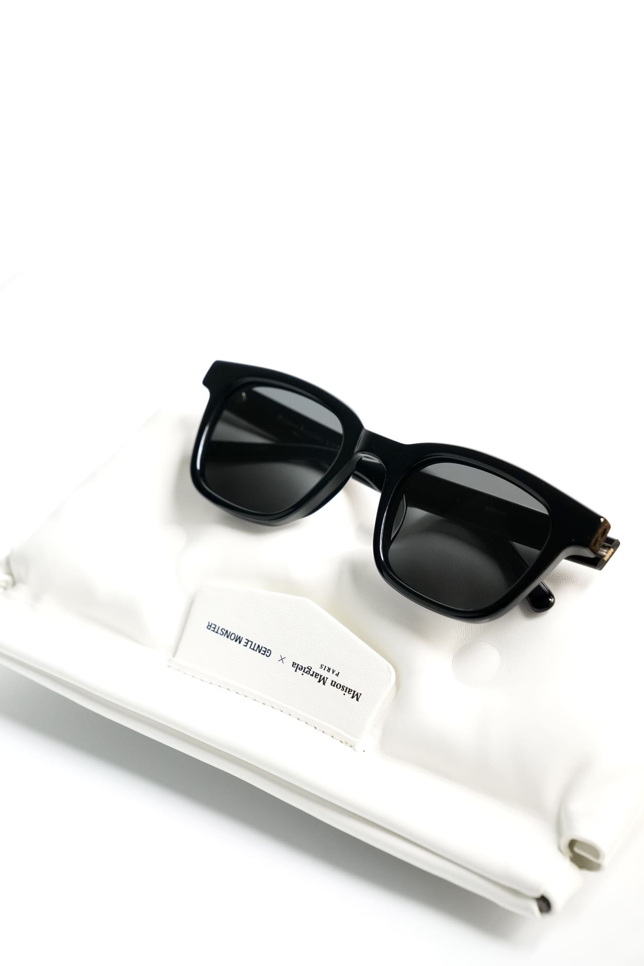 Kính MAISON MARGIELA X GENTLE MONSTER OLSO ACETATE FRAME HIGH CLASSY AAA