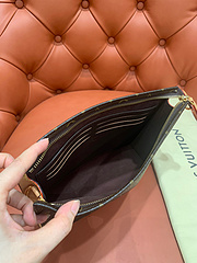 TÚI LOUIS VUITTON MONOGRAM POUCH