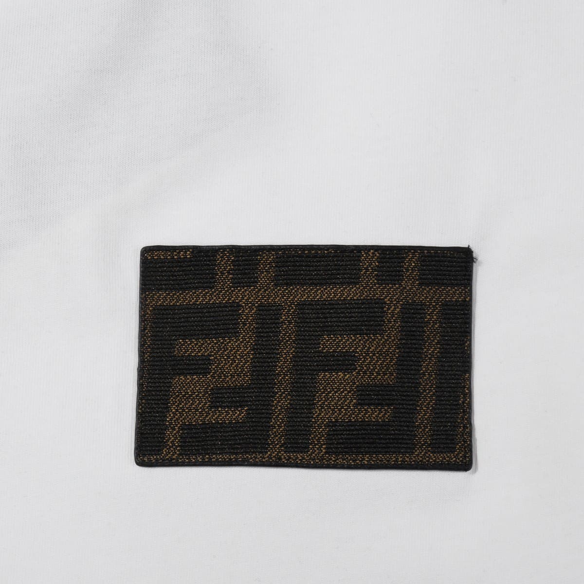 ÁO FENDI T SHIRT MÀU TRẮNG UNISEX