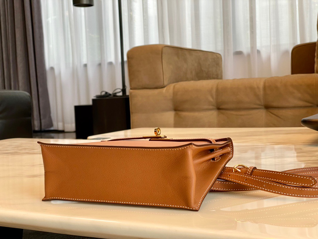 TÚI HERMES Kelly Danse Bernia Handmade khâu tay 22CM(giá liên hệ)