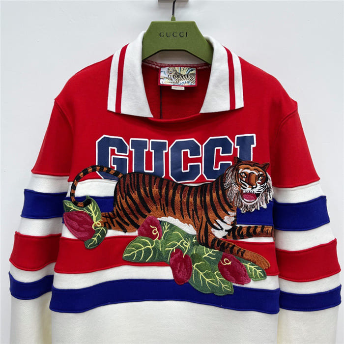 ÁO GUCCI TIGER Sweater