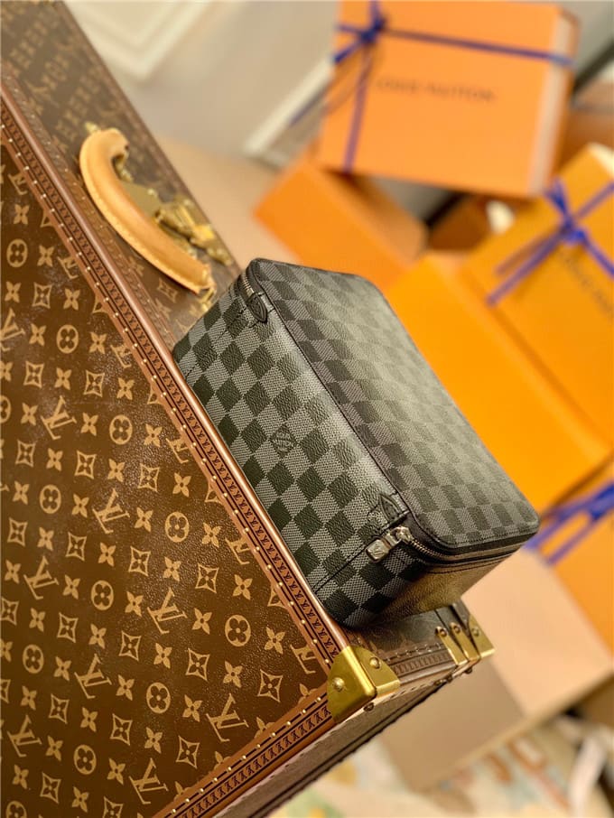 Túi LOUIS VUITTON 22.4cm jewelry case bag