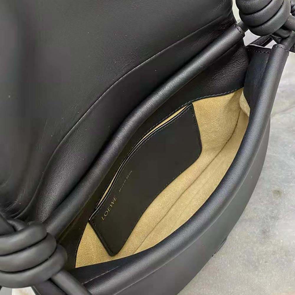 TÚI LOEWE Paseo Satchel bằng da bê Nappa màu đen