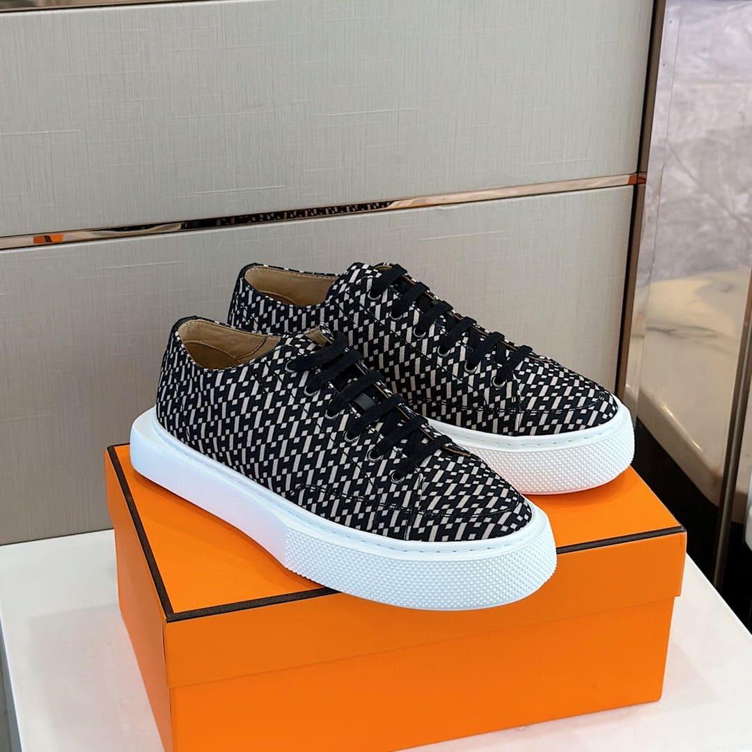 GIÀY HERMES SNEAKER LOW SPORTS CALFSKIN BLACK