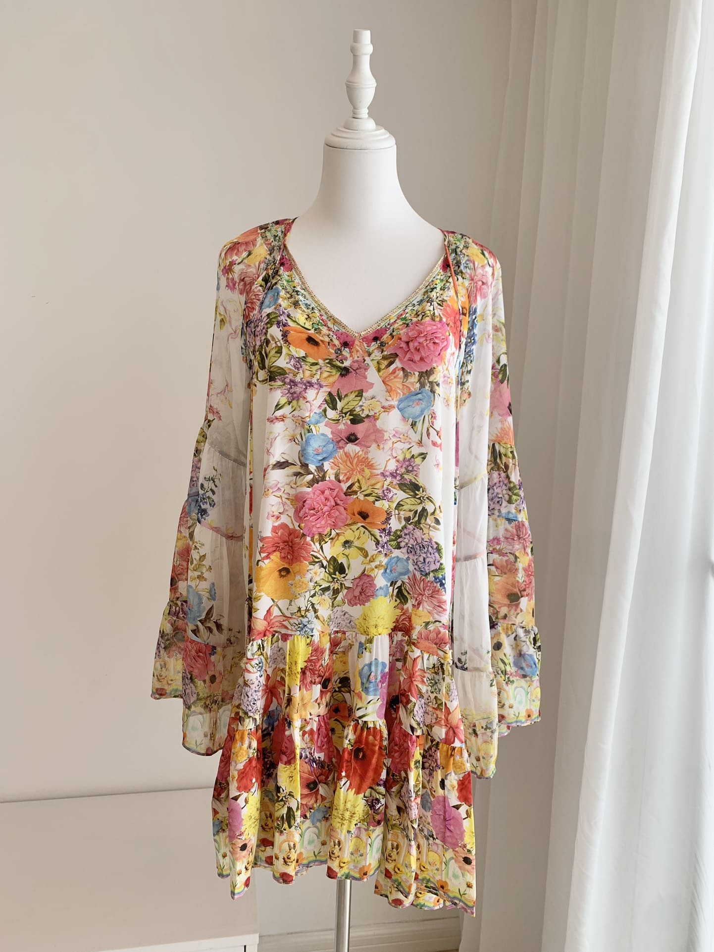 VÁY CAMILLA V NECK Pink Diamonds Mid Dress Long Sleeve High Classy