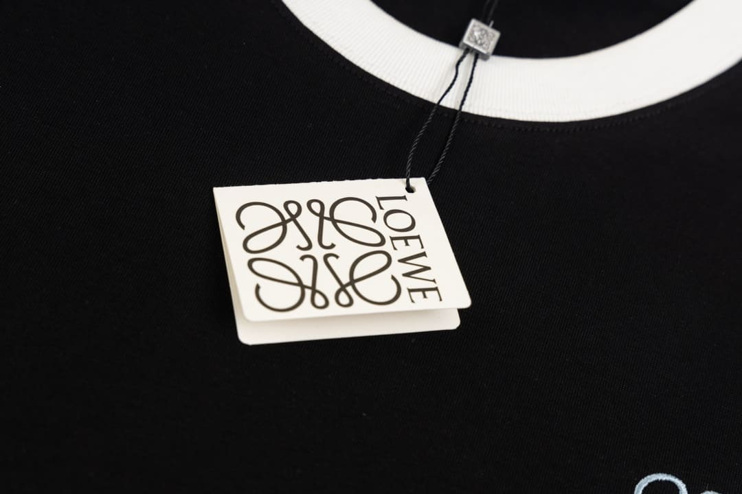 ÁO LOEWE T SHIRT MÀU ĐEN UNISEX