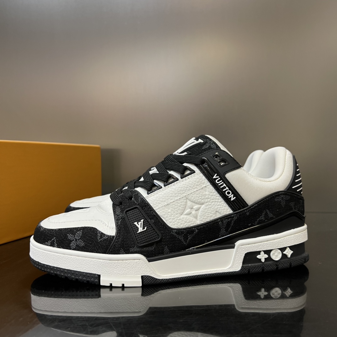 GIÀY LOUIS VUITTON TRAINER MONOGRAM SNEAKERS SHOES AAA
