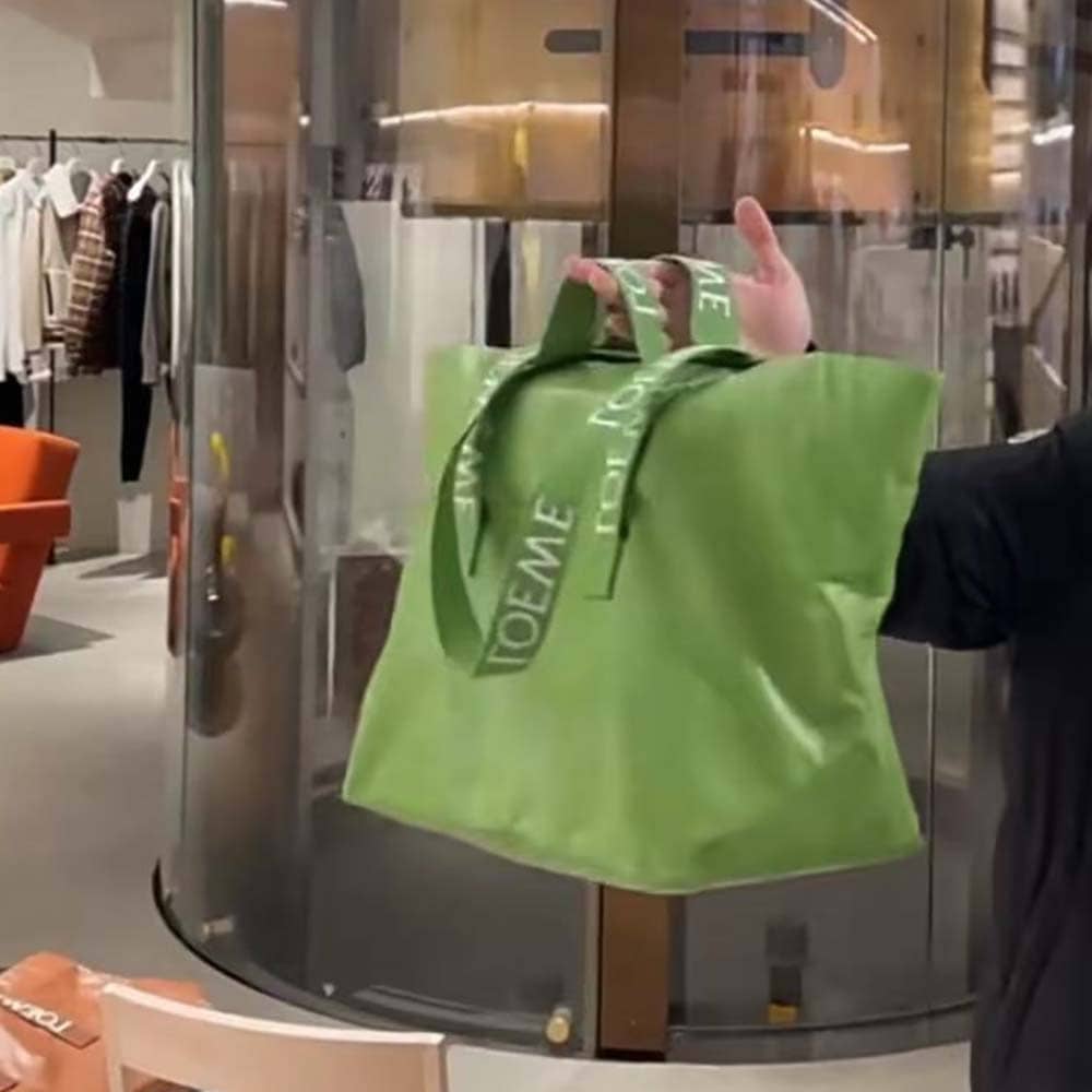 TÚI Loewe Unisex Fold Shopper in Paper Calfskin-Green