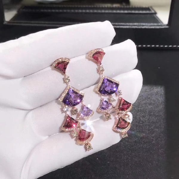 Bông tai Bulgari Divas Dream vàng hồng 18K Rubellite hồng,thạch anh tím và kim cương Pave (Liên hệ để biết giá)