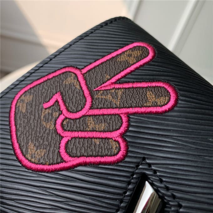 Ví LOUIS VUITTON twist chain wallet