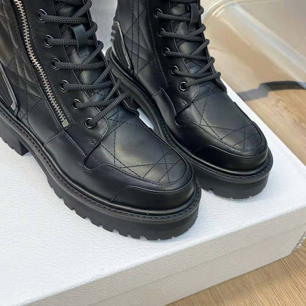GIÀY Dior Women D-Leader Ankle Boot Black Quilted Cannage Calfskin