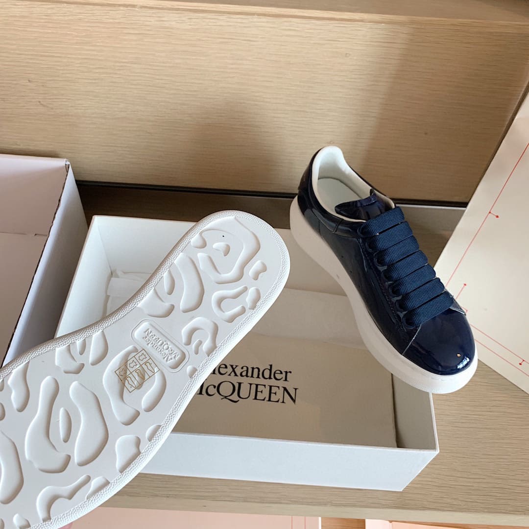 GIÀY ALEXANDER MCQUEEN SNEAKERS SHOES AAA UNISEX NAM VÀ NỮ DA BÊ HẢO HẠNG