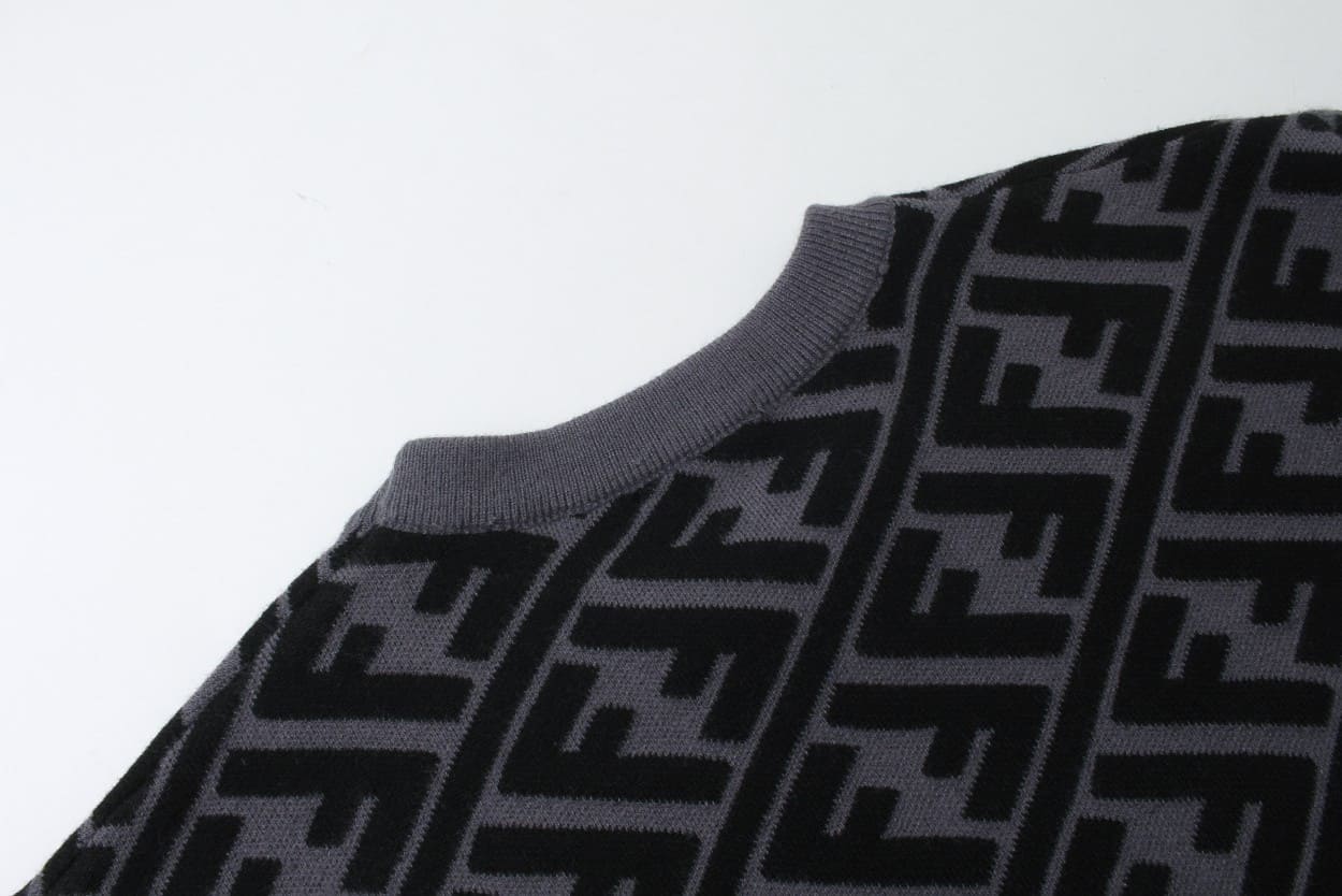 ÁO FENDI Cashmere Brown Sweater