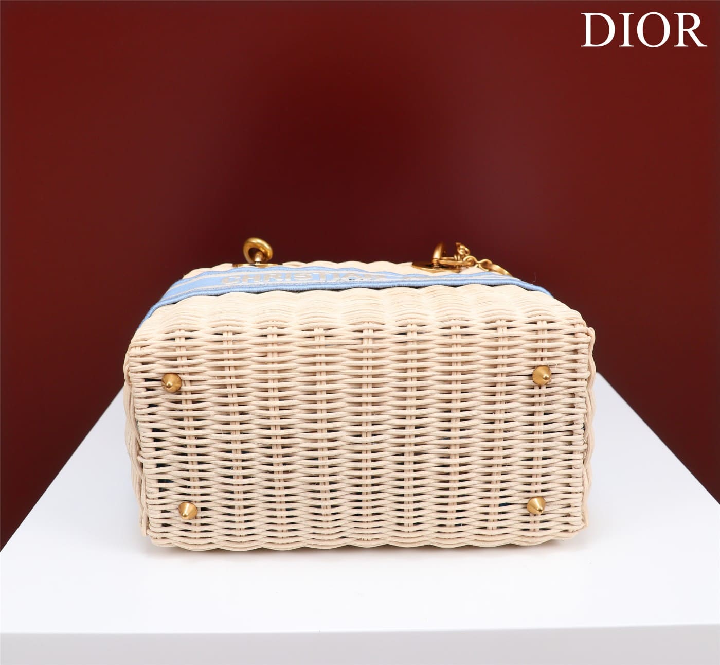 TÚI Dior Women Medium Lady Dior Bag Natural Wicker and Light Blue Dior Oblique Jacquard dệt tay bằng liễu gai