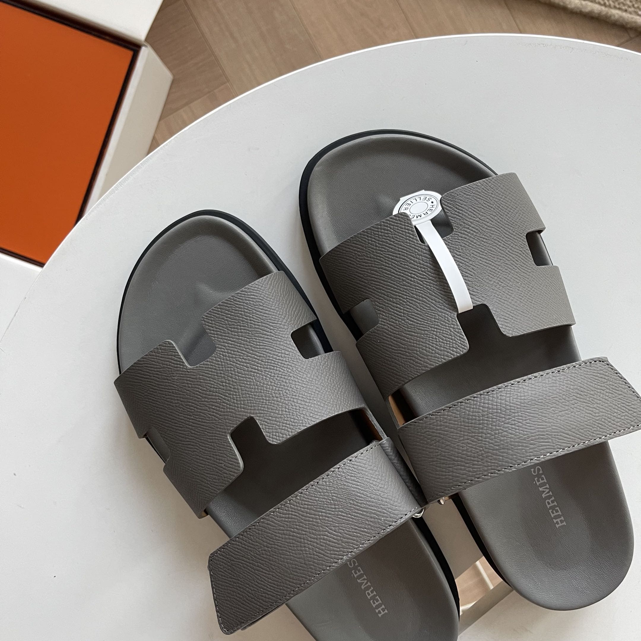 DÉP HERMES CHYPRE SANDAL UNISEX AAA
