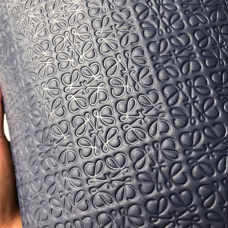 Túi LOEWE new embossed leather T-Pouch clutch Blue